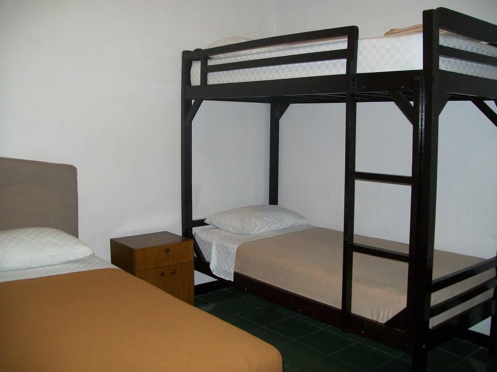 Krowi Inn Surabaya Phòng bức ảnh